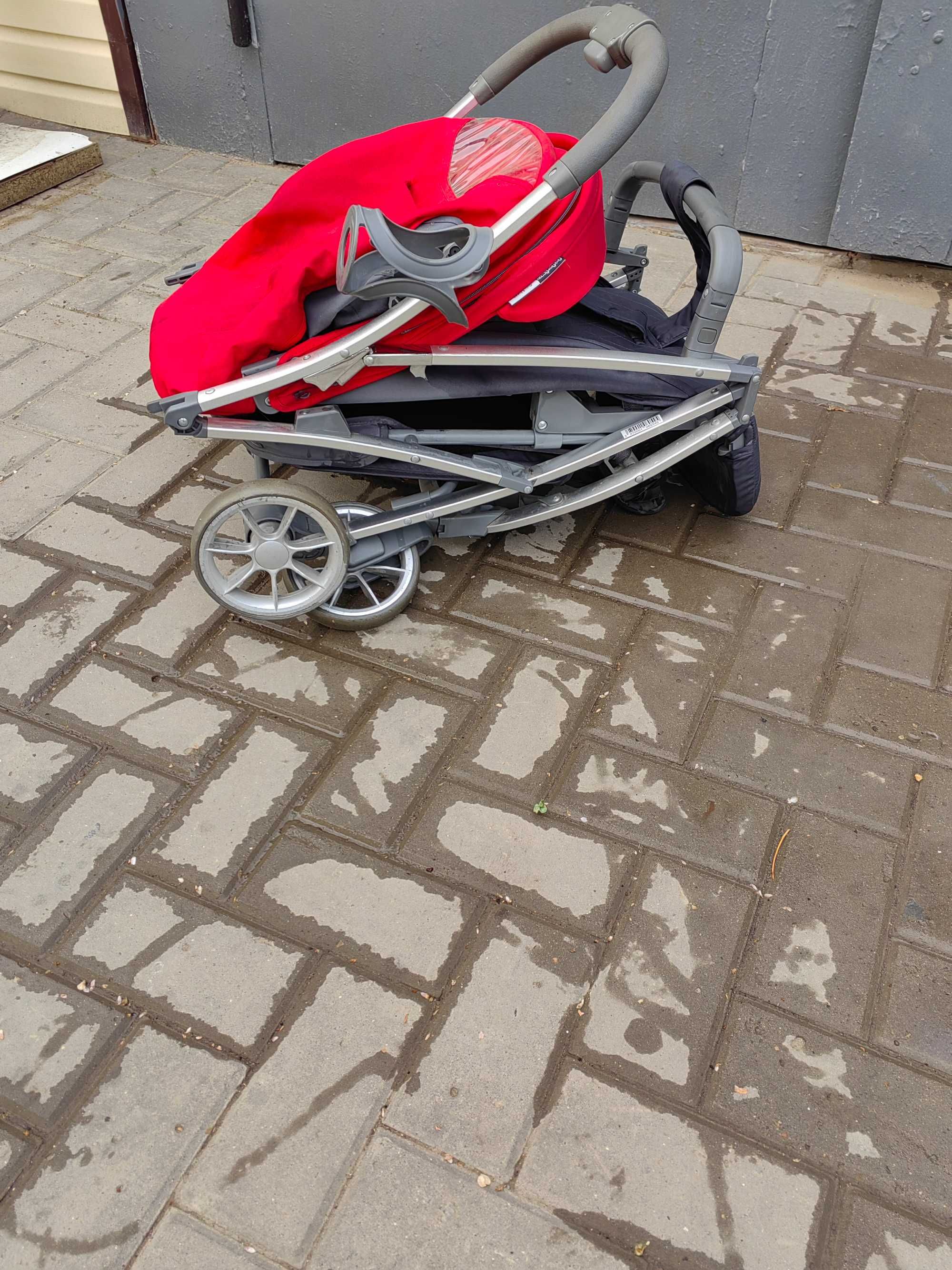 Продам  коляску Baby go