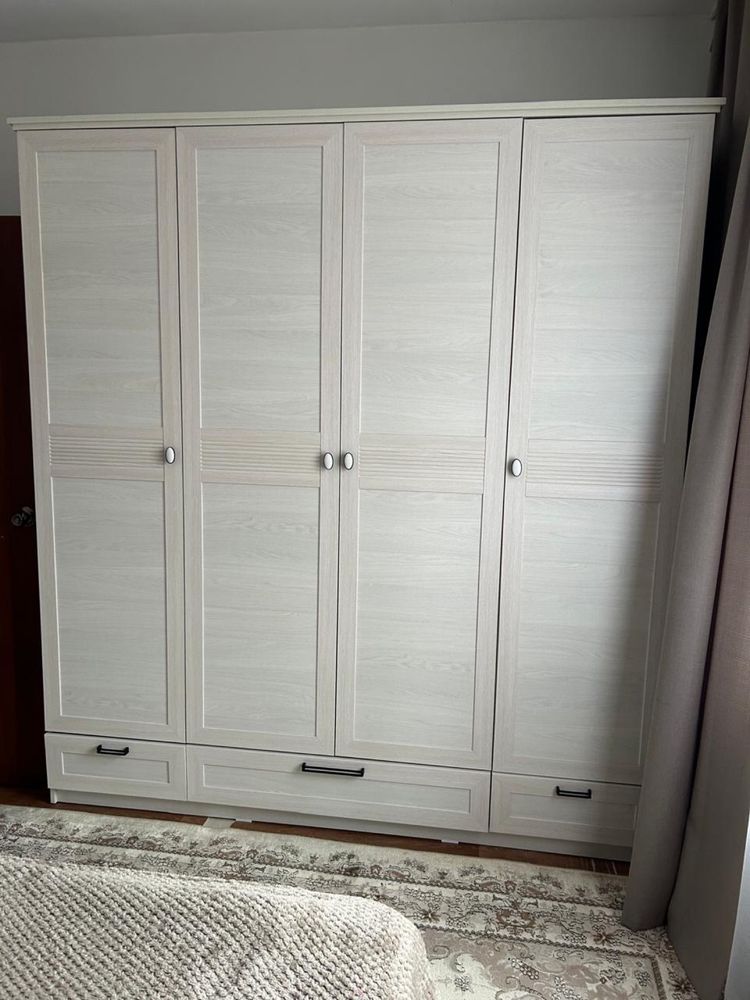 Продам спальный гарнитур!