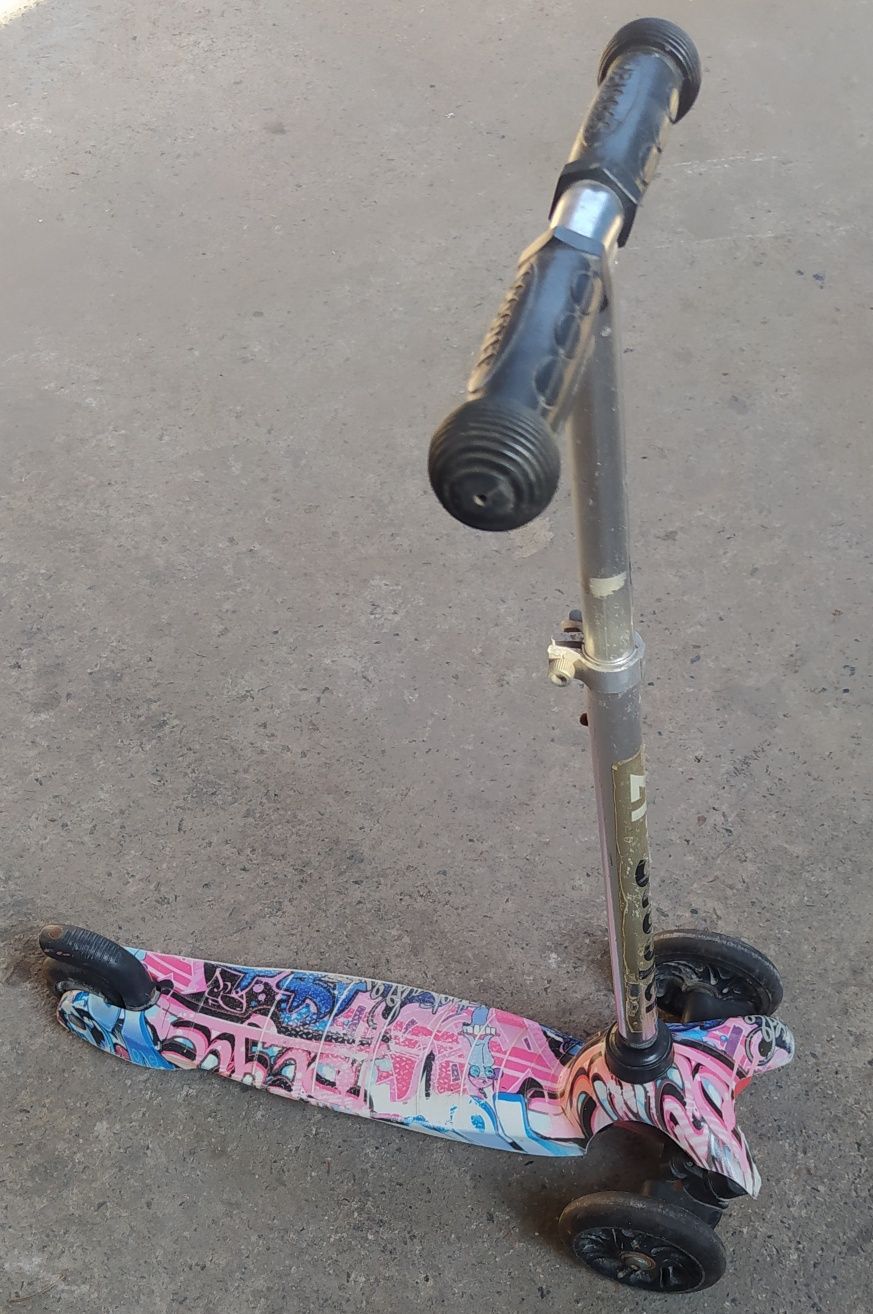 Продам детский самокат