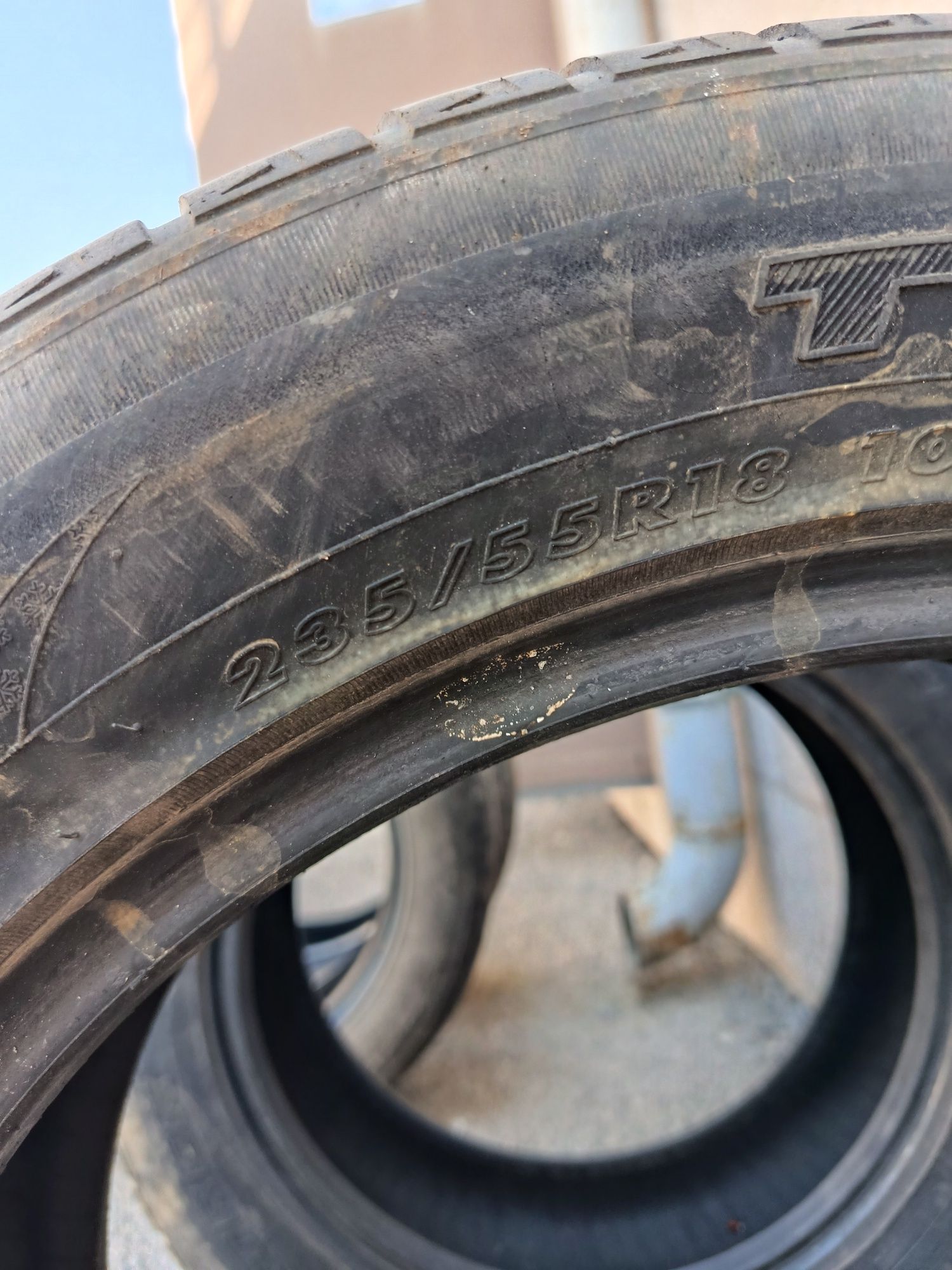 Продам шины хорошем состоянии