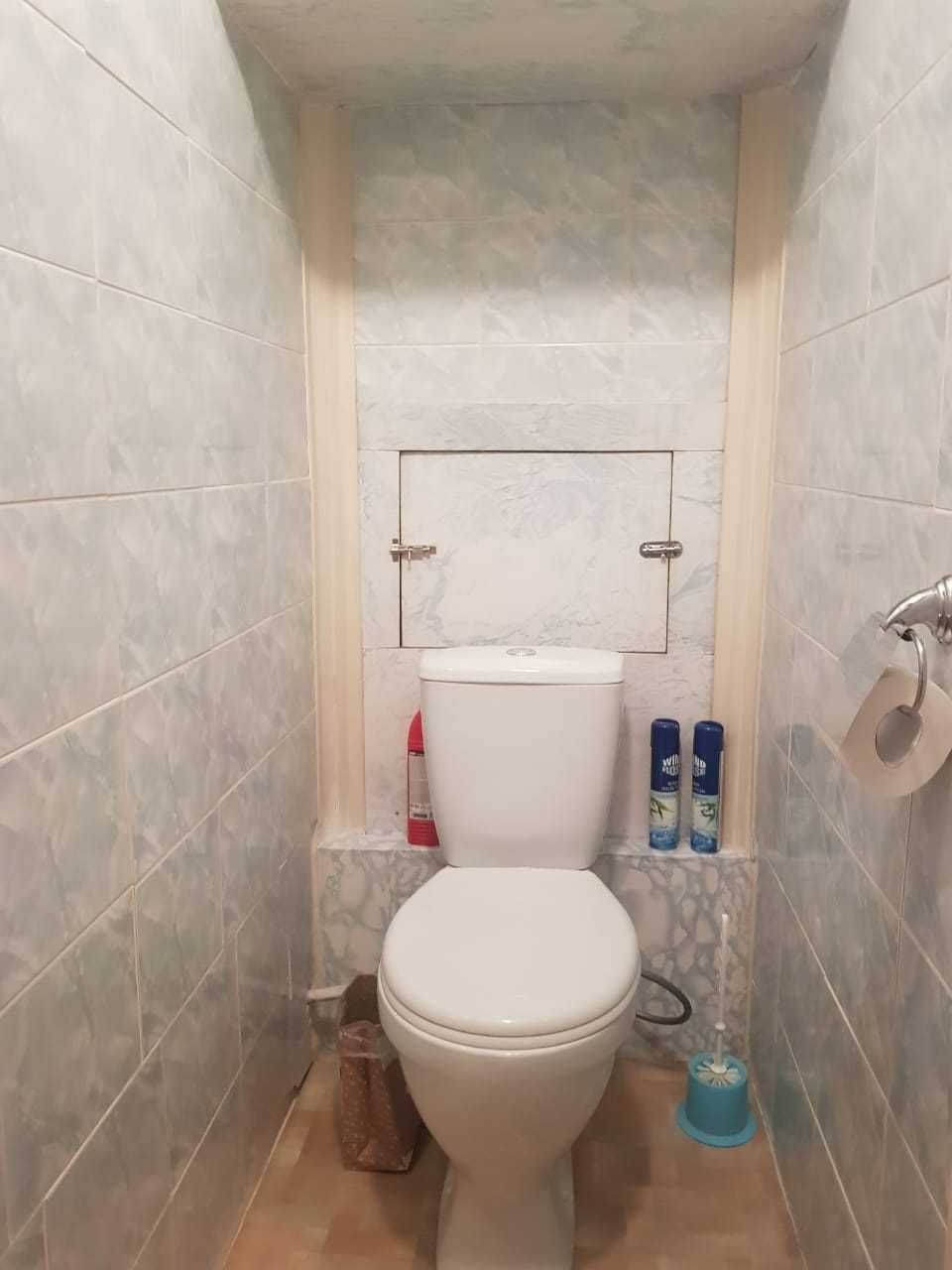 Продаётся 2-х комнатная квартира по адресу:  
Крылова, 41
