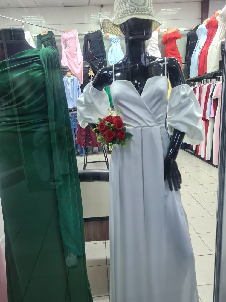 Платье вечернее женское