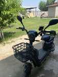 Продам электро скутер ск 8