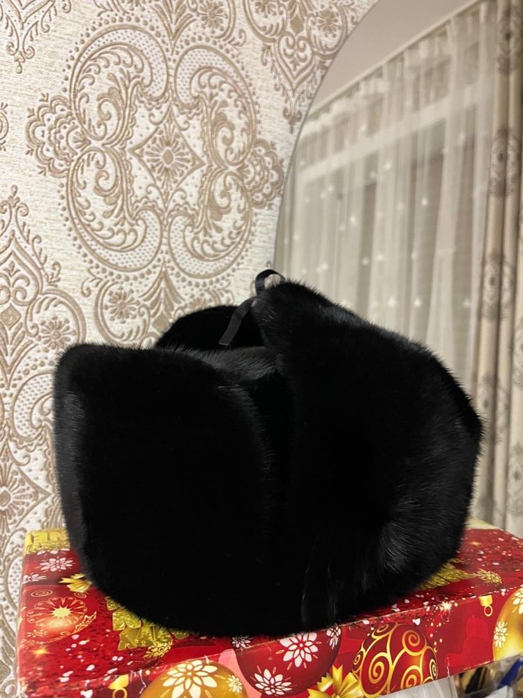 Продам норковую шапку