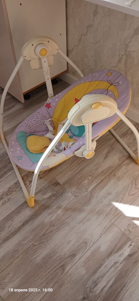 Электрокачели Happy Baby Jolly