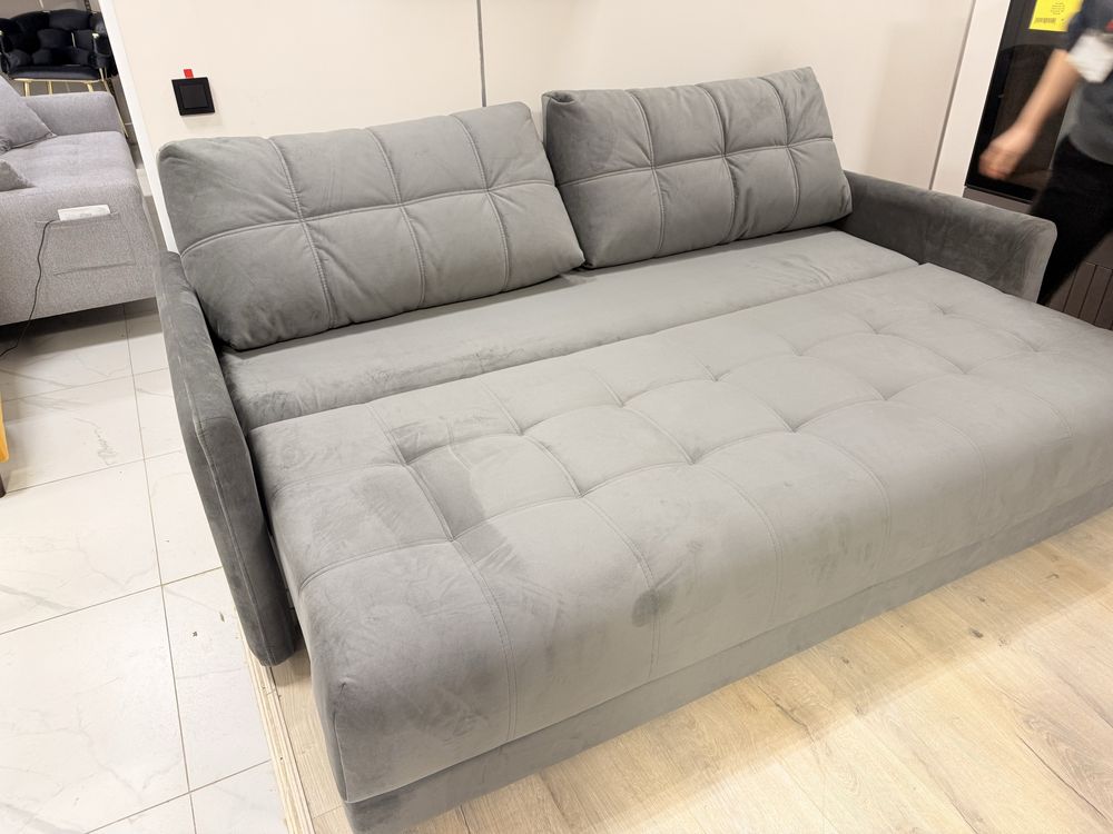 Продам новый раскладной диван