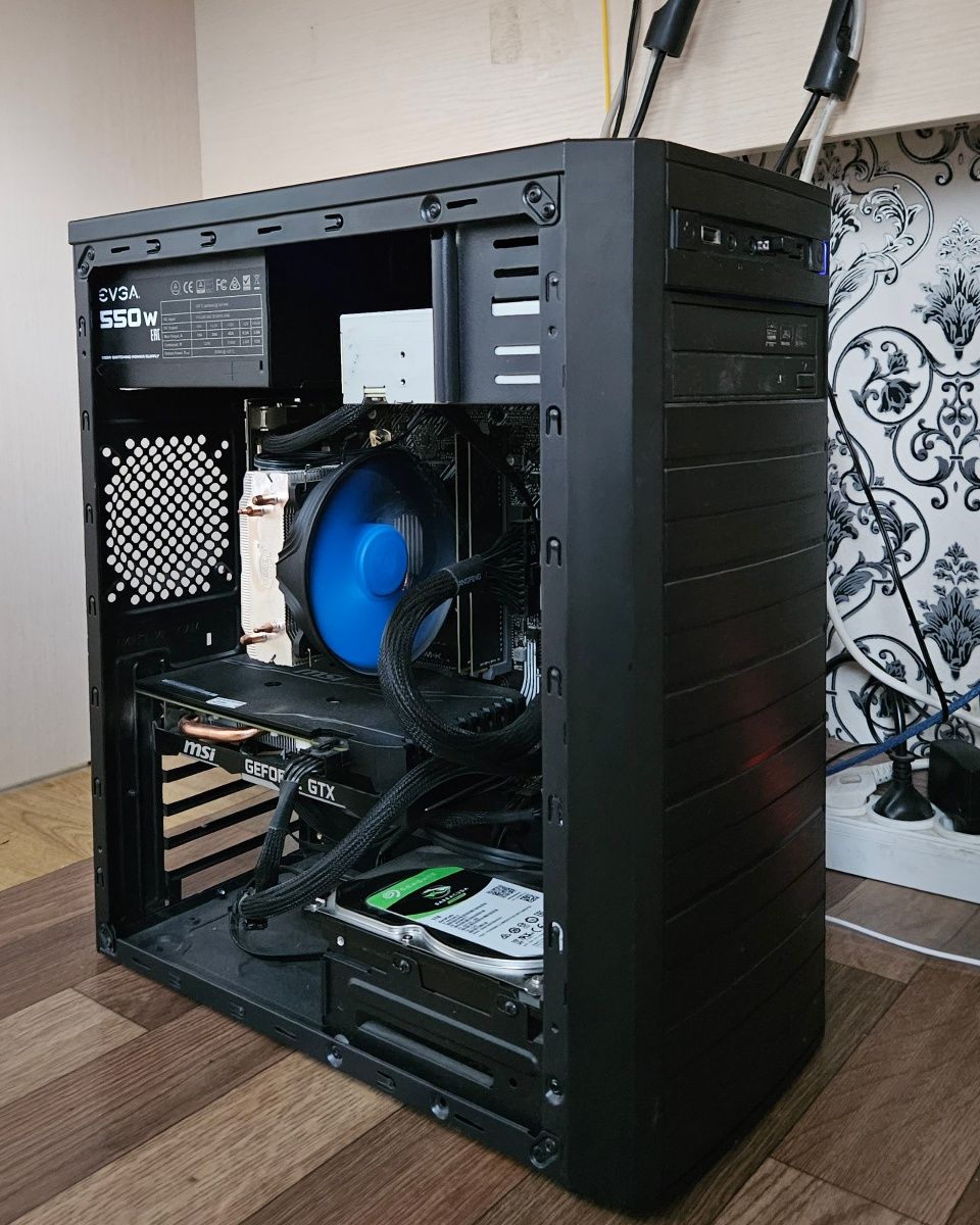 Мощный Asus+19" монитор