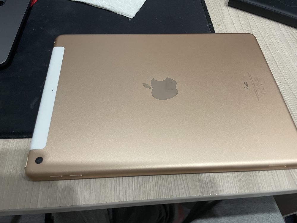 IPad 6th поколения, 128гб