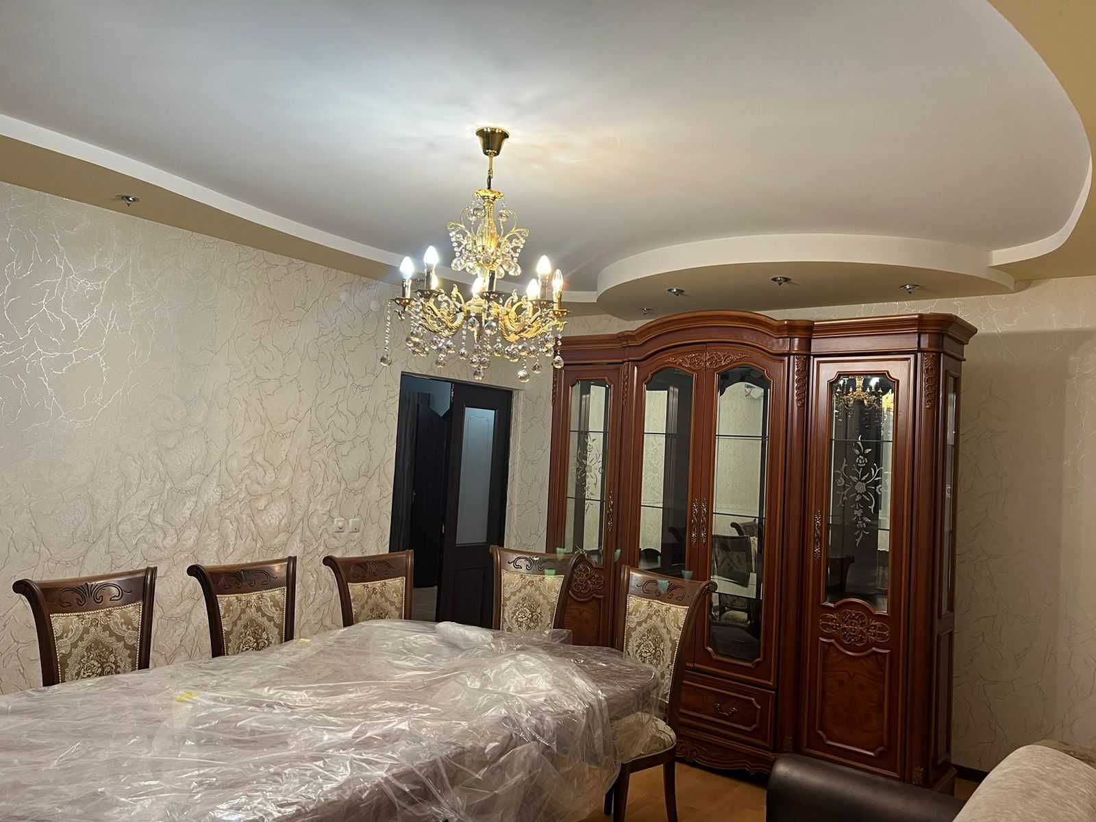 Продается 3-х комнатная квартира город Шымкент, мкр Нурсат дом 97
