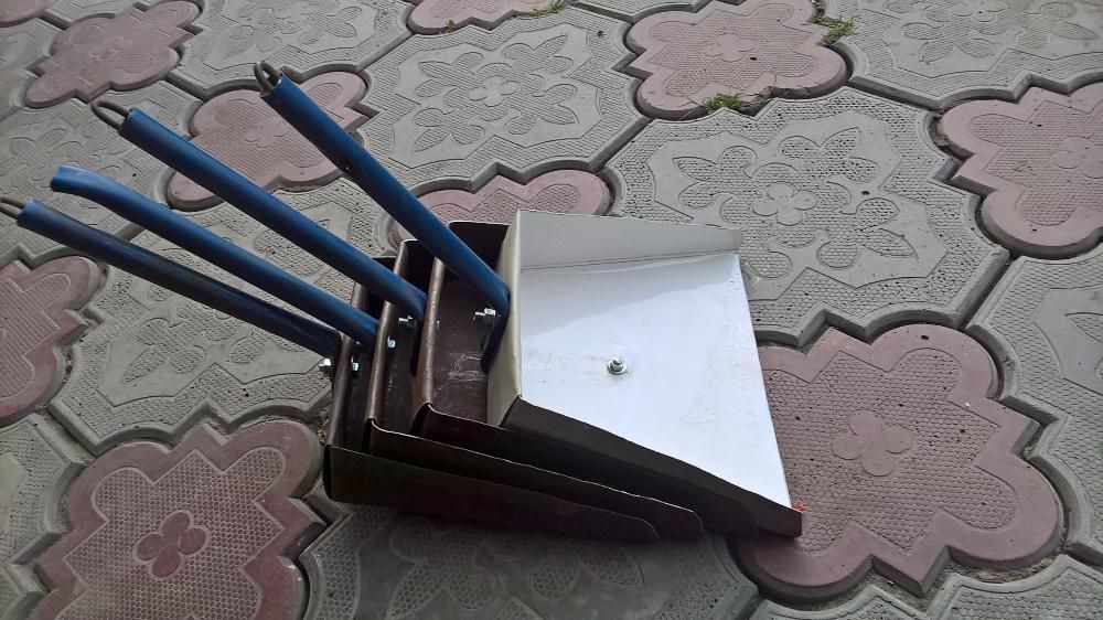Совок металлический