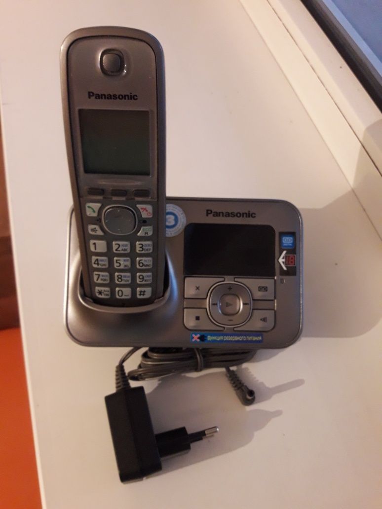 Радиотелефон Panasonic