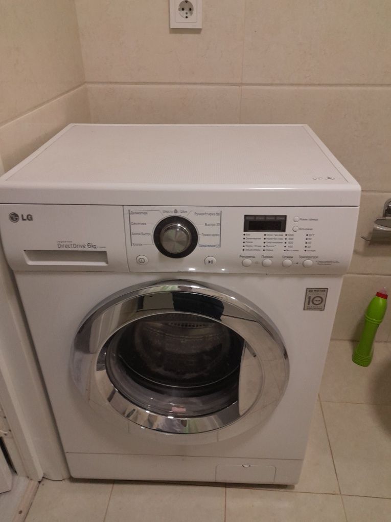 Продам стиральную машину LG DirectDrive 6kg