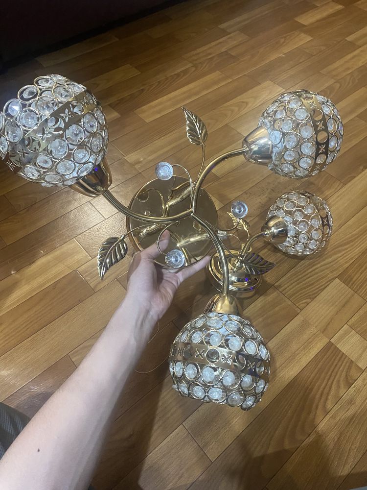 Люстра 3рожковая