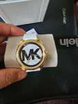 Продам часы Michael Kors