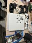 Продам playstation 4 pro