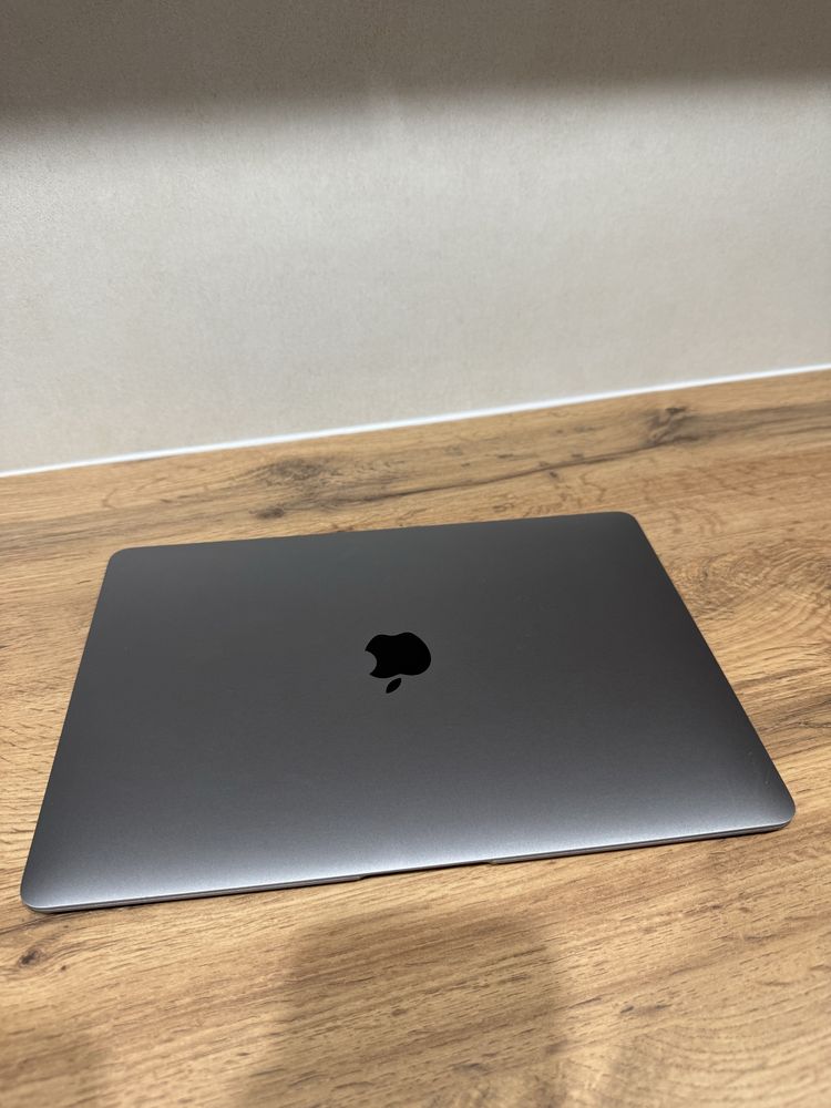 Apple MacBook Air A1932