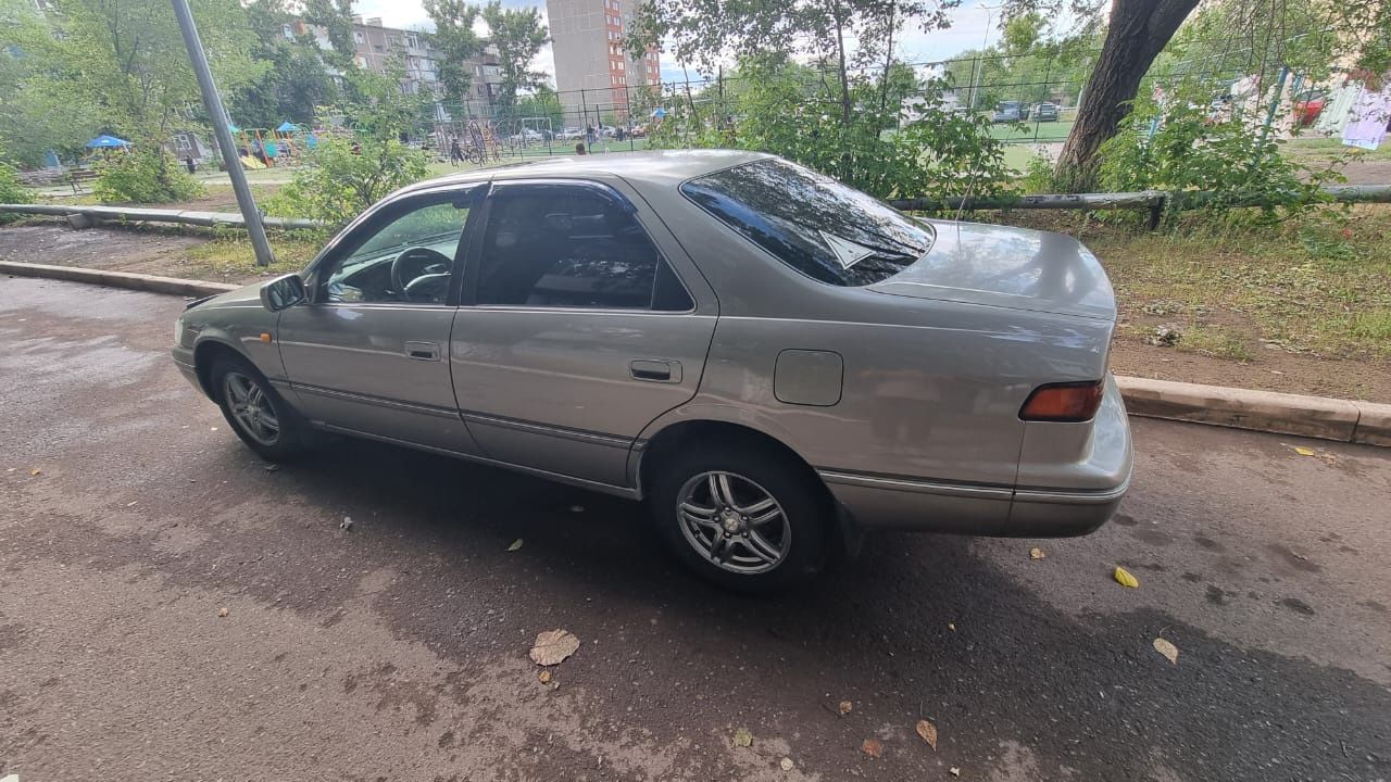 Toyota camry XV20