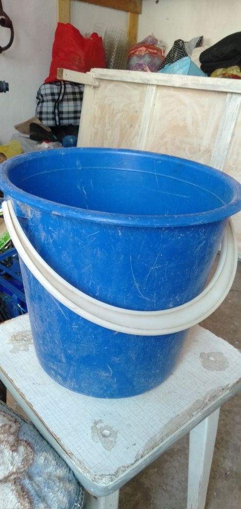 Продам ведро и чайник
