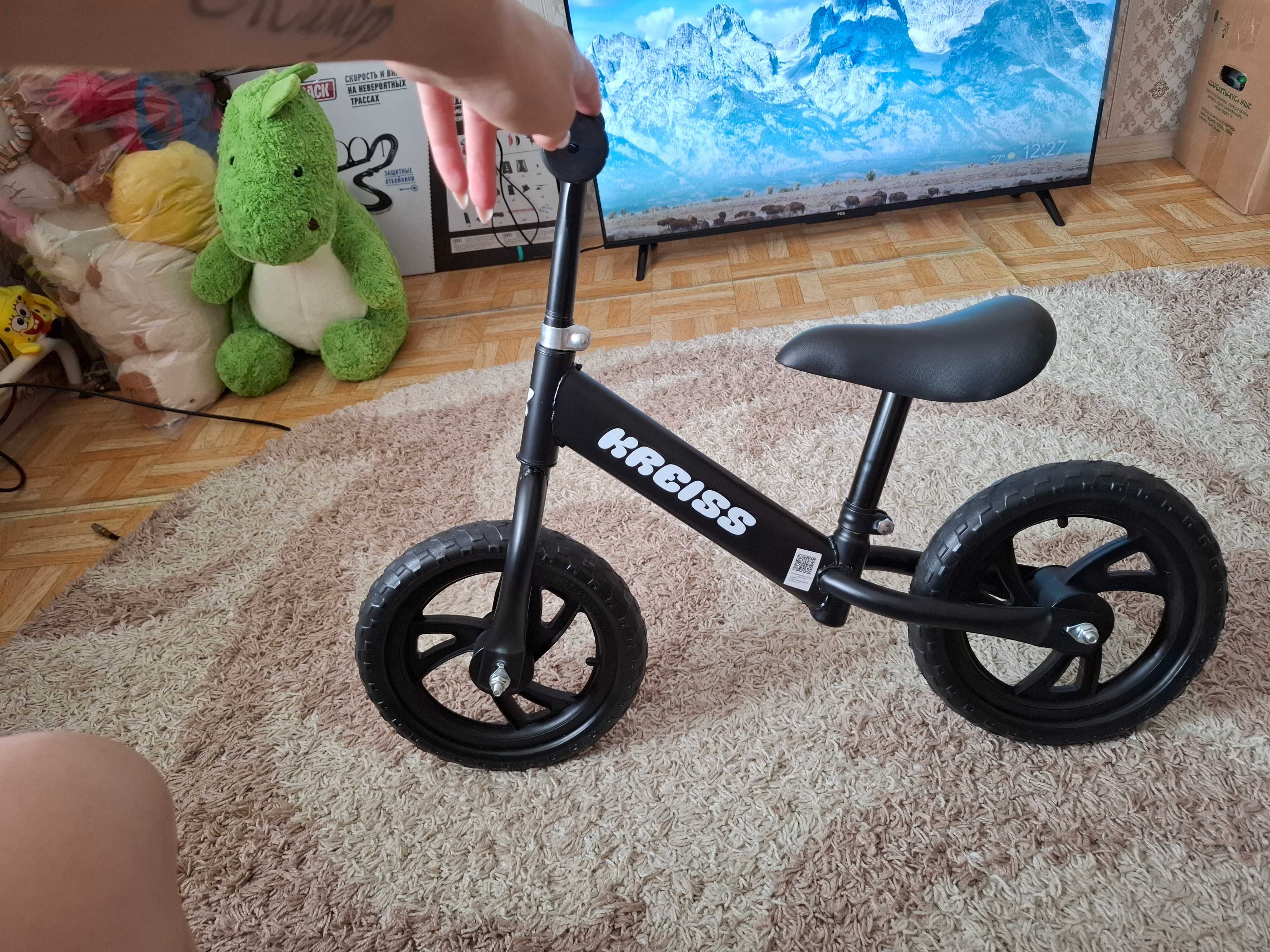 Продам детский беговел