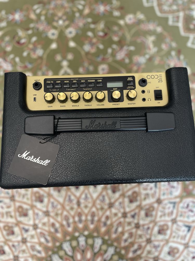 Комбоусилитель Marshall CODE25 гитарный