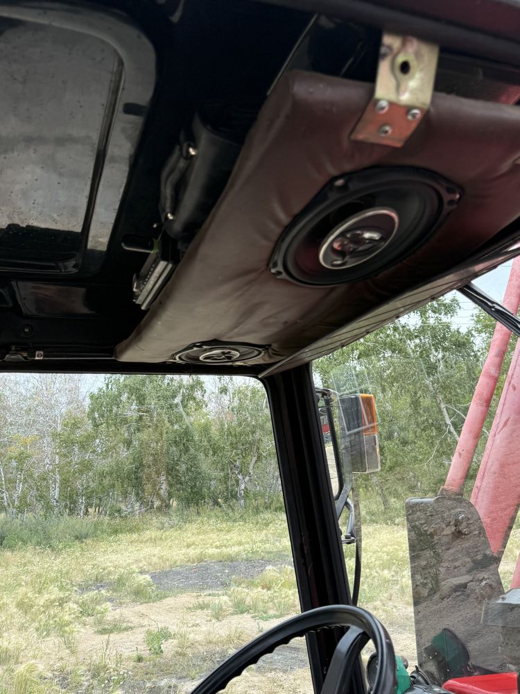 Продам Беларус 320.4