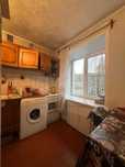Продам 3х комнатную квартиру на 4 районе, Гэсовская 18
