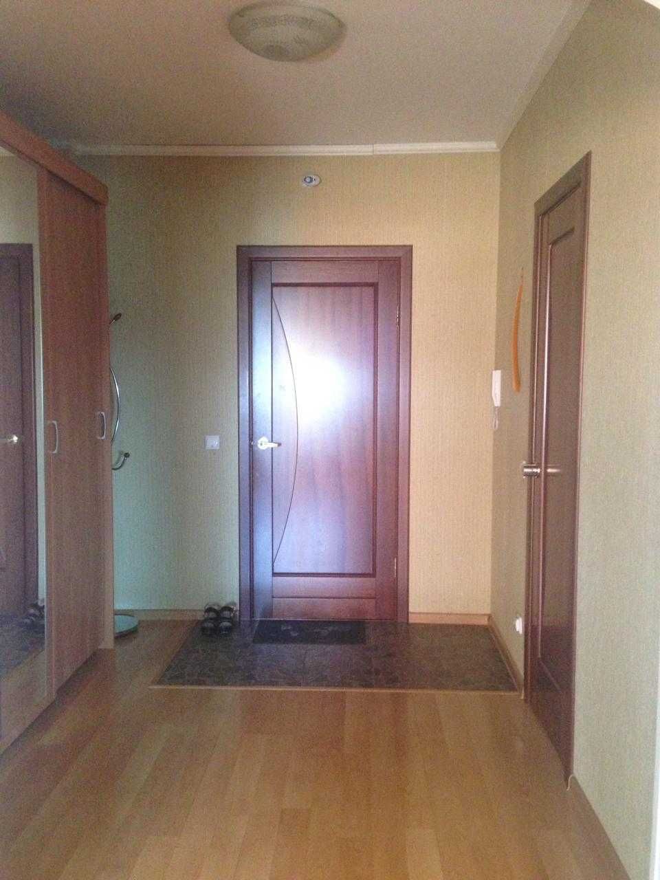 1-ком посуточно по часам Женис 67