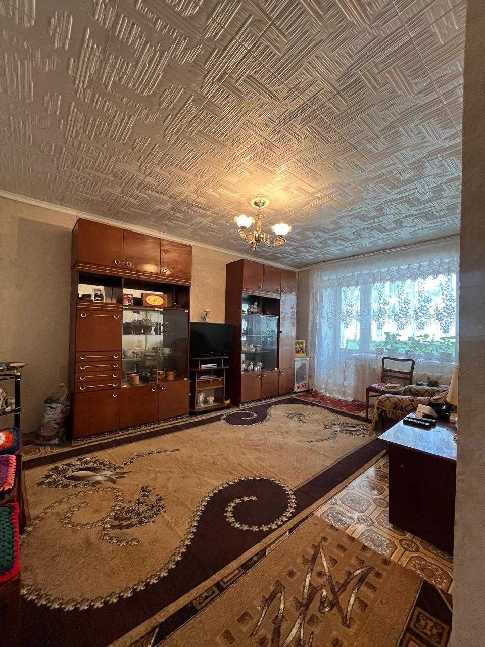 Продам 2х комн квартиру в п.Глубоком на 3 этаже