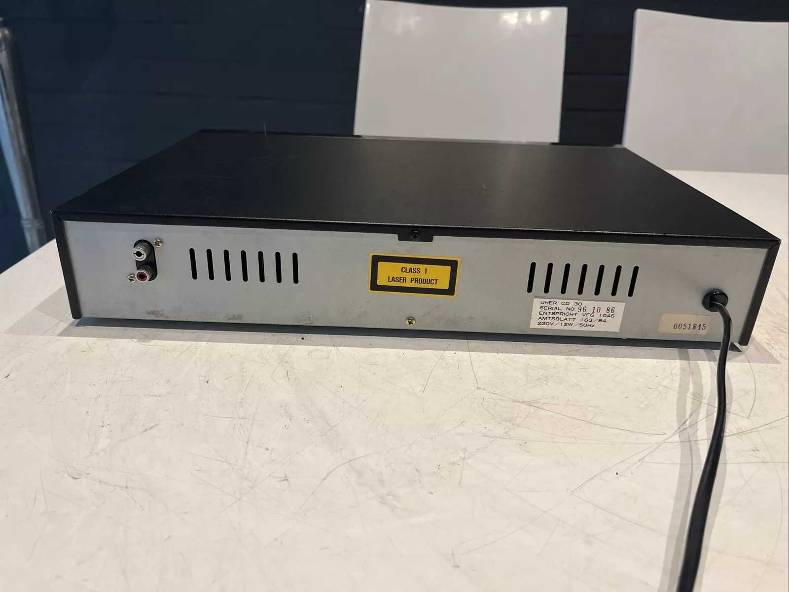 UHER CD 30 ( CD проигрыватель )