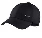 Продам бейсболку Nike nsw h86