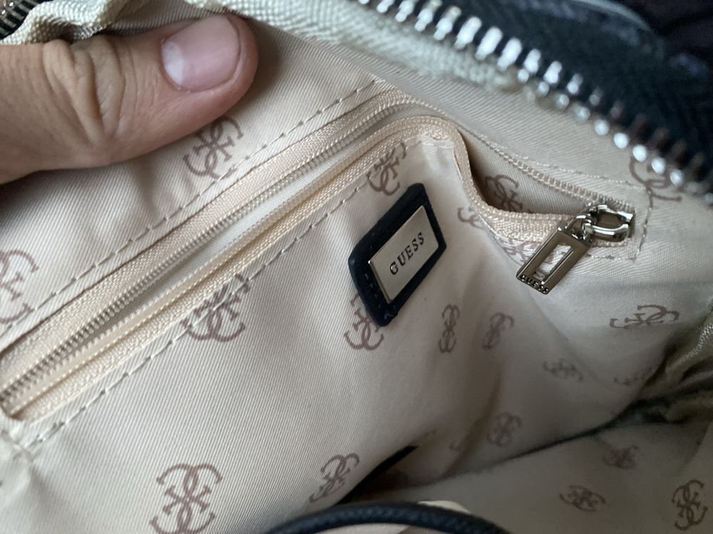 Сумка Guess(хорошее качество)