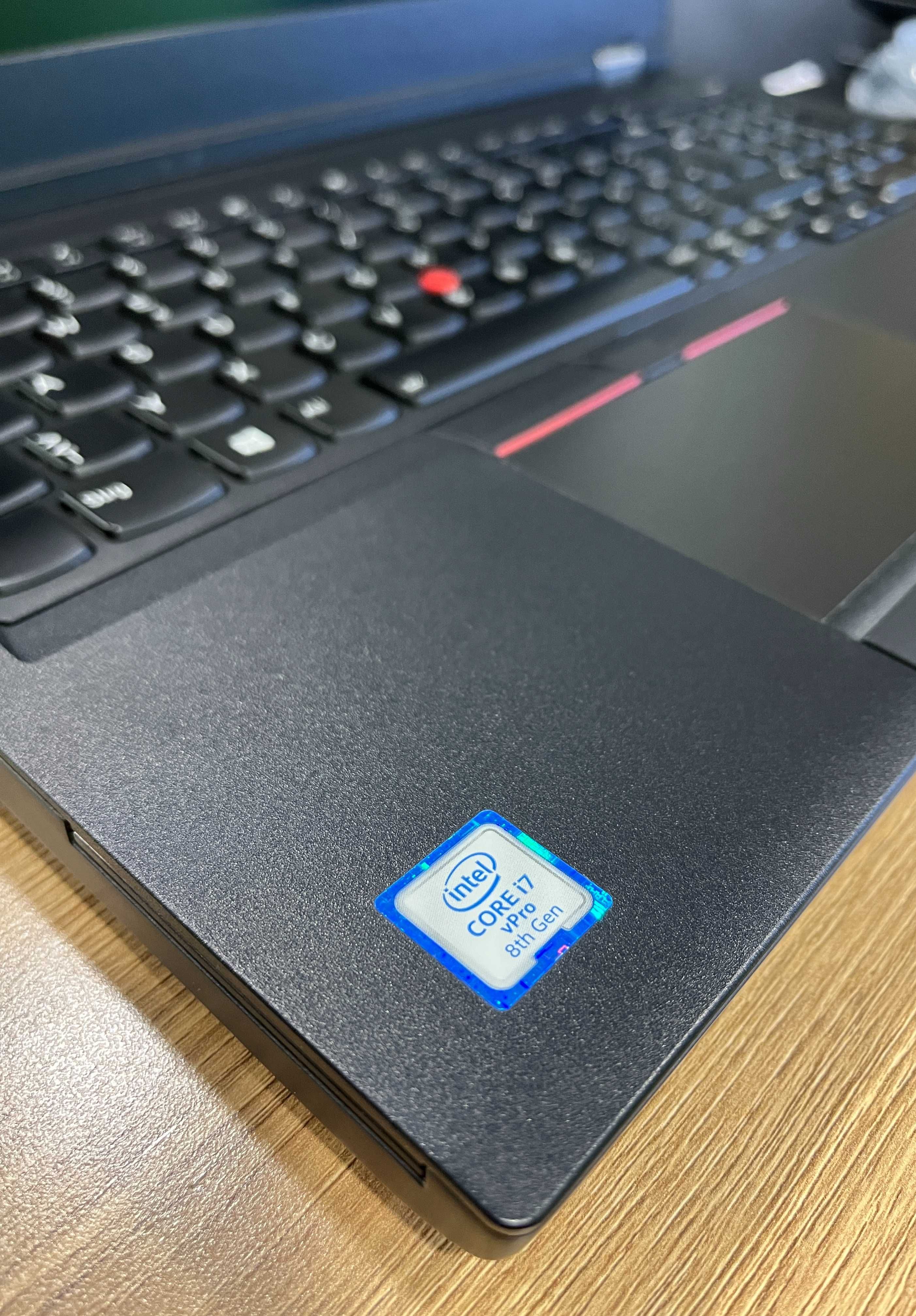 LENOVO ThinkPad P52.Core i7-8850H 2.1/4.3 GHz, 32/512 GB, NV Quadro