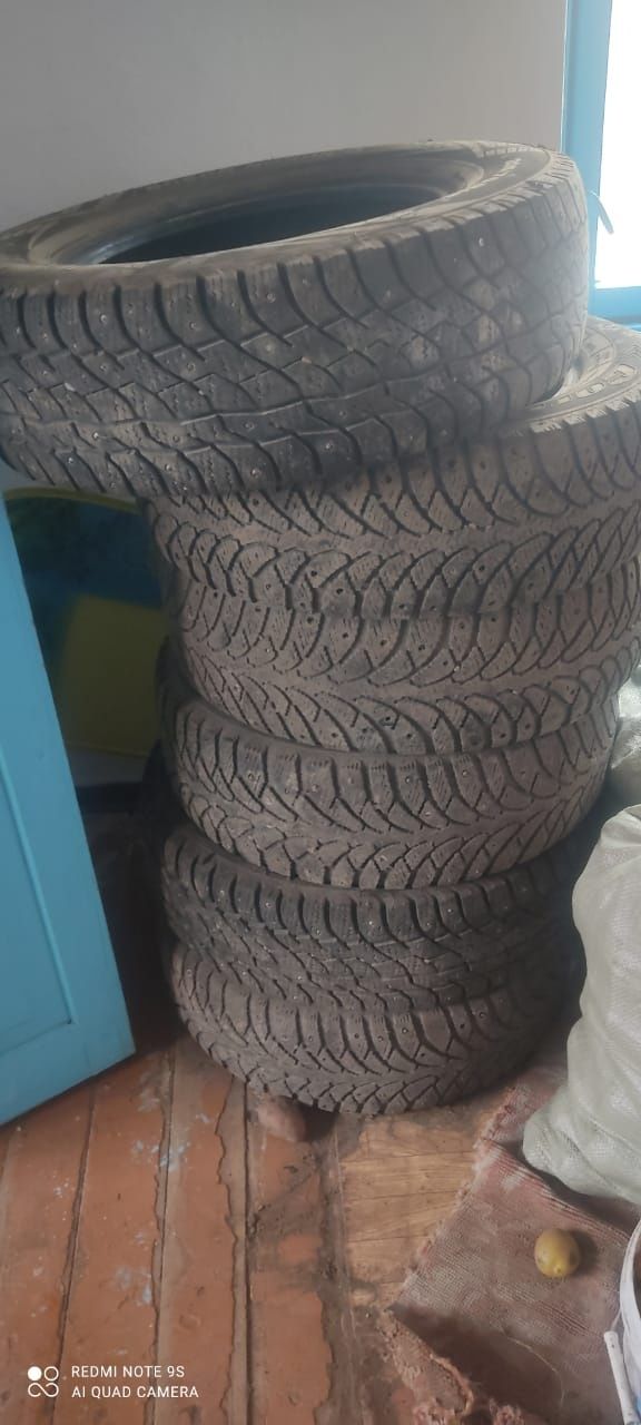 Продам зимние шины