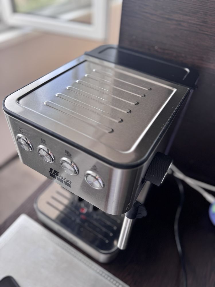 Кофемашина DSP KA3090 серебристый
