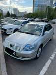 Тайота авенсис 2005