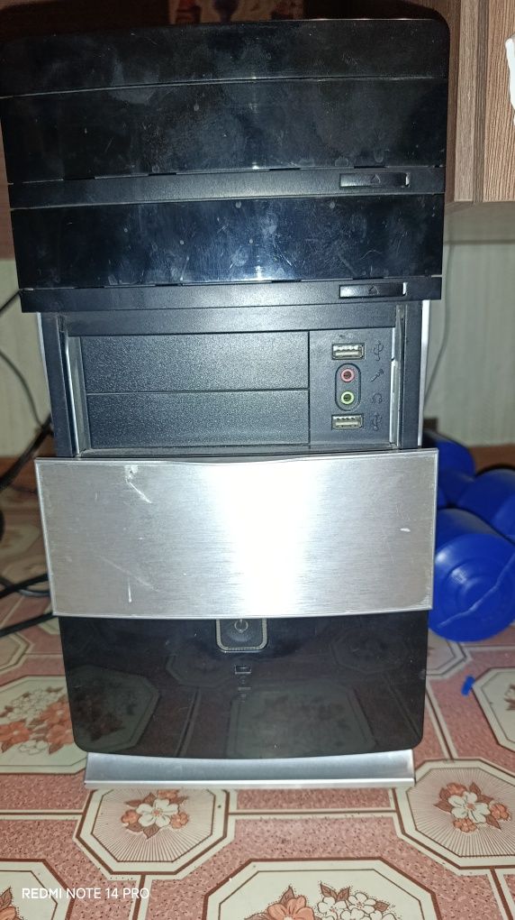 Компьютер hp монитор