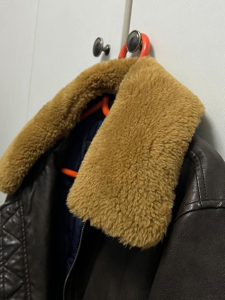 Кожанная куртка  TOMMY HILFIGER