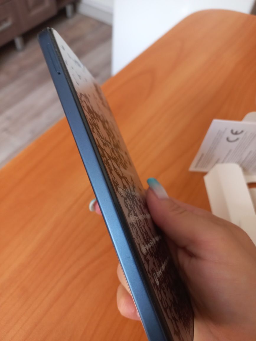 Продам   новый  телефон Redmi14C.