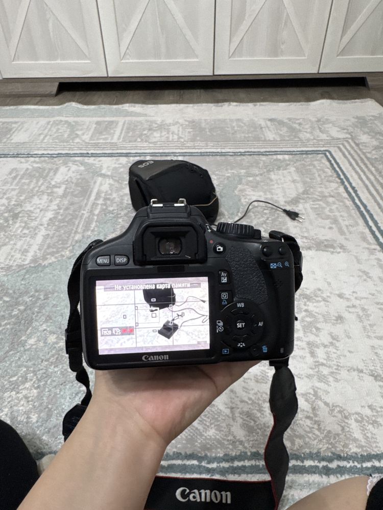 Камера Canon 550d с обьективом