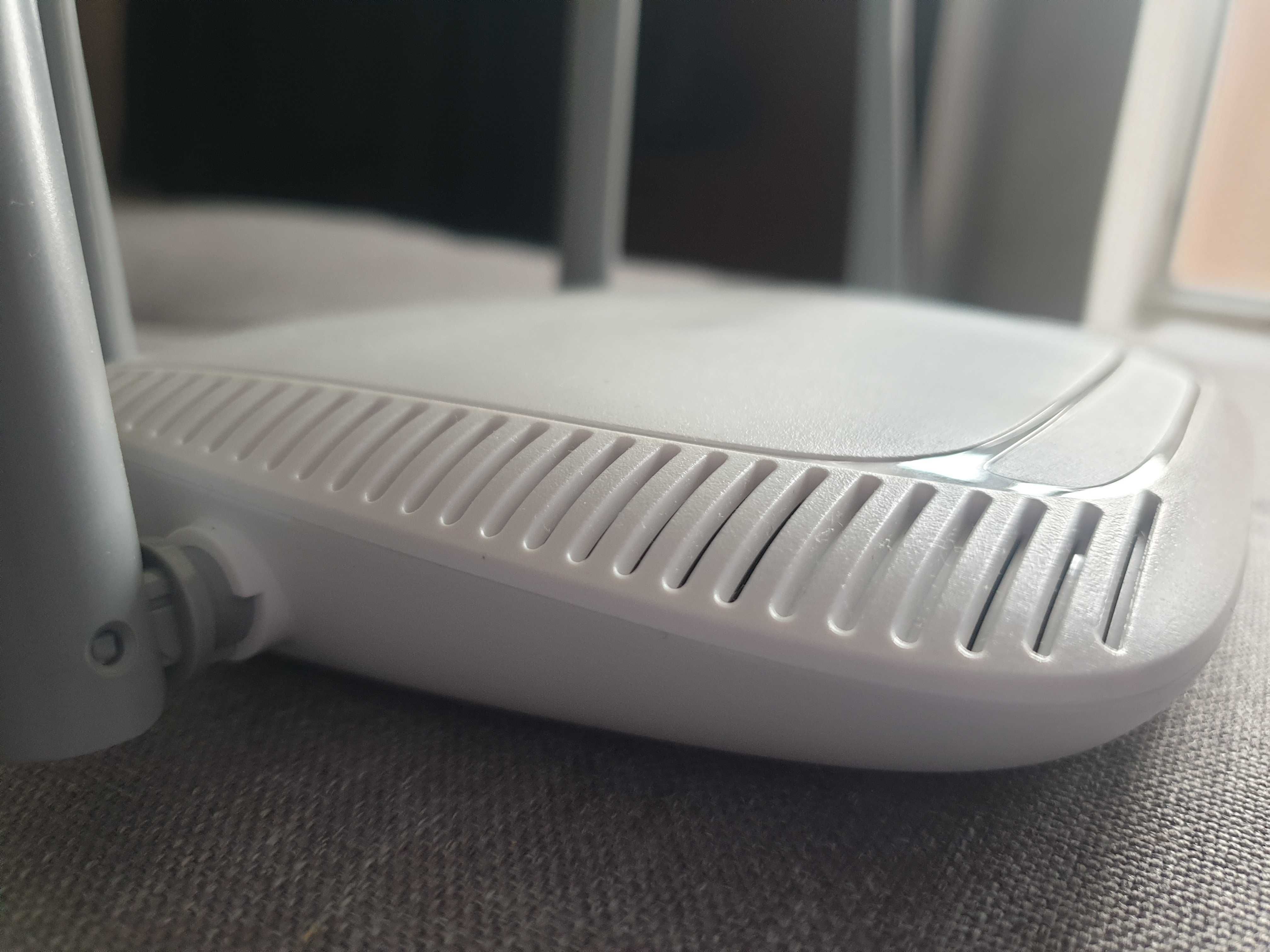 Модем Беспроводной маршрутизатор, Mercusys MW325R, 3 порта + Wi-Fi