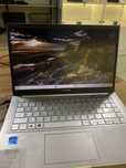 Asus vivoBook.