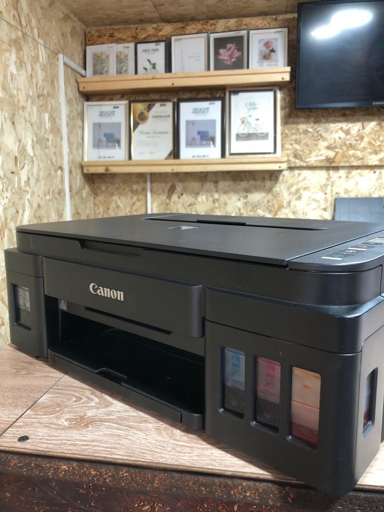 Продам струйный МФУ Canon