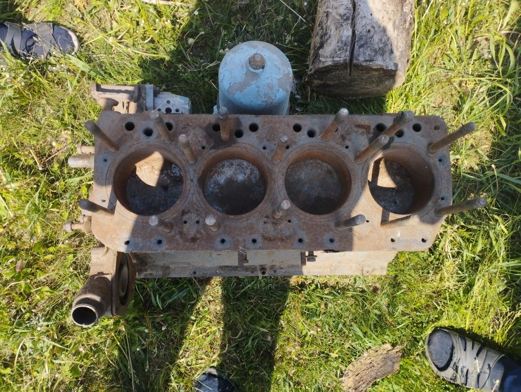 Блок двигателя мтз-50 с коленвалом