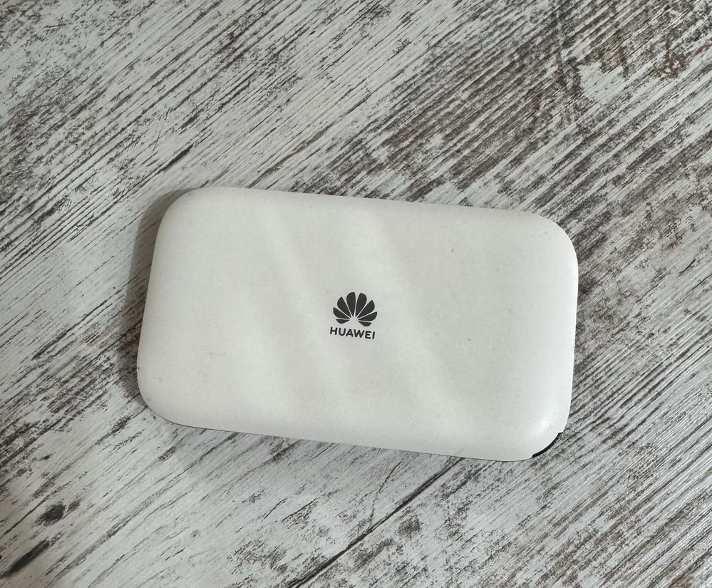 Карманный Роутер huawei отличный
