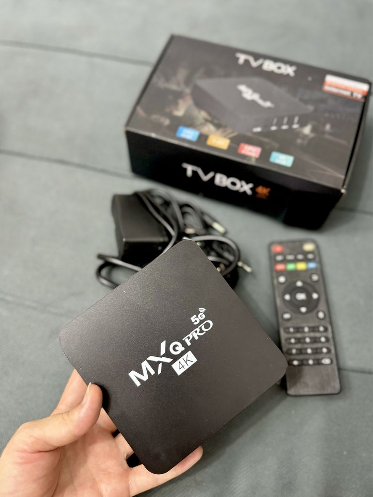 Телевизор б/у продается,  в подарок TV BOX