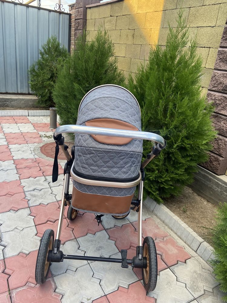 Коляска и автокресло