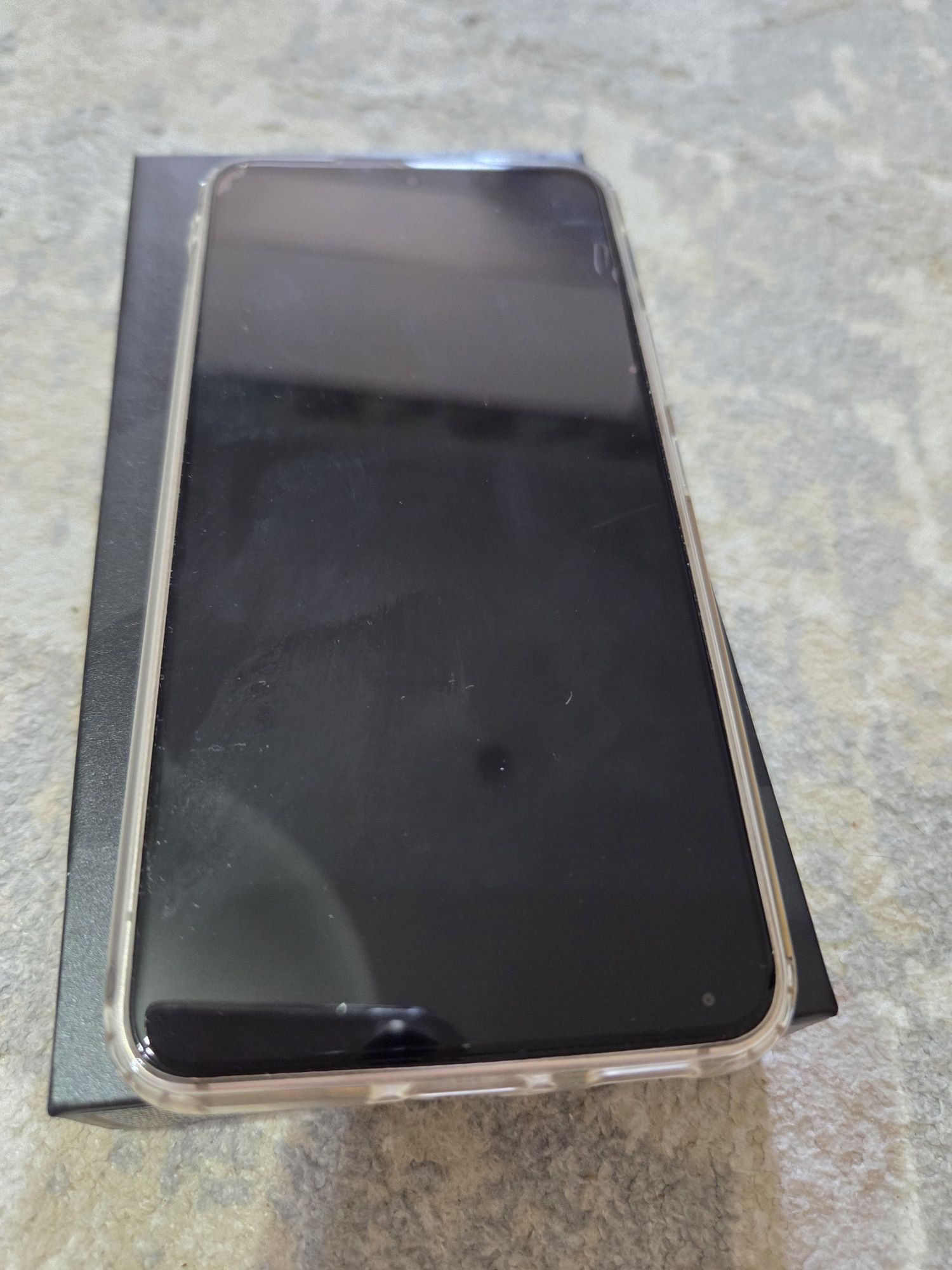 Сотовый телефон Самсунг Galaxy S22