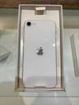 iPhone Se 128гб телефон