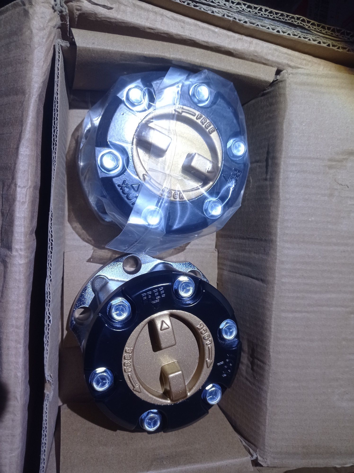 Хабы Toyota Land Cruiser 80,100,105, FZJ80, HDJ, HZ , 30 шлицов