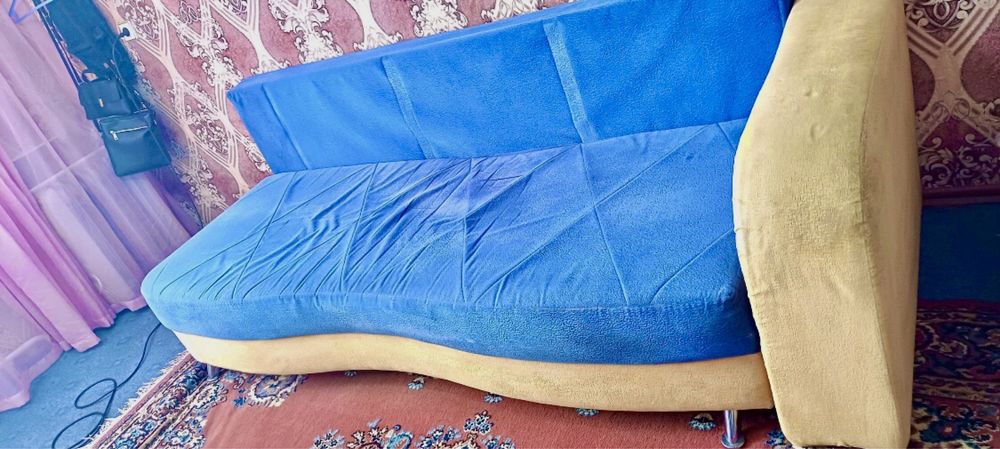 Продам софа-кровать ухоженная,в хорошем состоянии